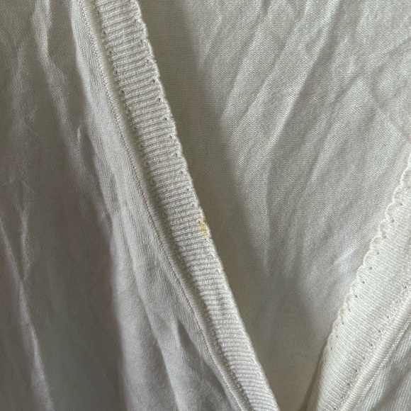 Bright Cream Sweater - Picture 9 of 12